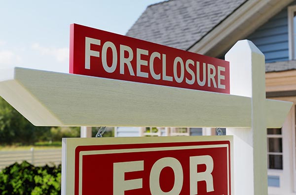 Foreclosure sign